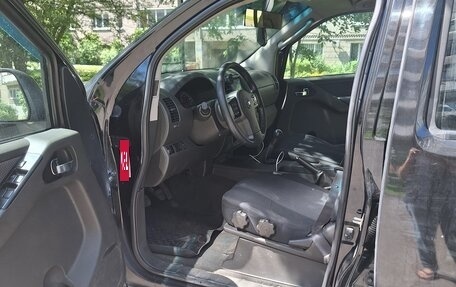Nissan Navara (Frontier), 2008 год, 830 000 рублей, 7 фотография