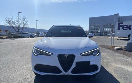 Alfa Romeo Stelvio, 2022 год, 3 190 000 рублей, 1 фотография