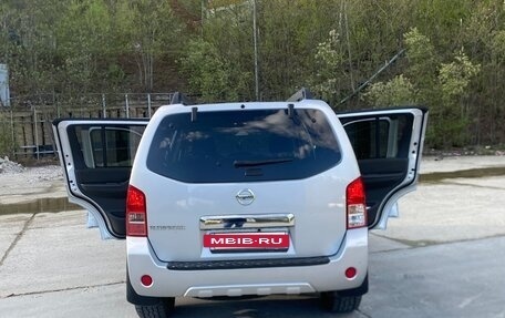 Nissan Pathfinder, 2012 год, 1 580 000 рублей, 6 фотография