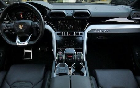 Lamborghini Urus I, 2022 год, 23 330 000 рублей, 7 фотография