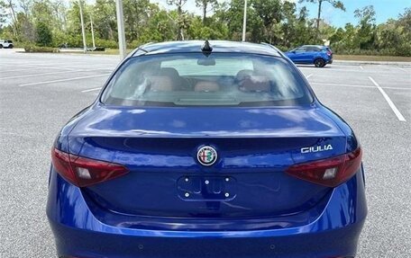 Alfa Romeo Giulia II, 2022 год, 3 305 000 рублей, 6 фотография