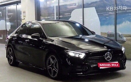 Mercedes-Benz A-Класс AMG, 2022 год, 3 800 000 рублей, 2 фотография