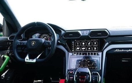 Lamborghini Urus I, 2022 год, 23 560 000 рублей, 7 фотография