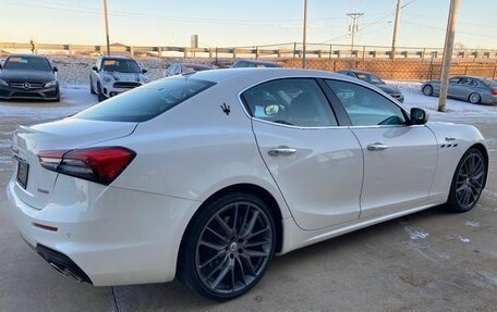 Maserati Ghibli, 2022 год, 4 395 000 рублей, 5 фотография