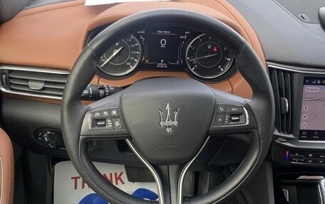 Maserati Levante I, 2022 год, 5 090 000 рублей, 10 фотография