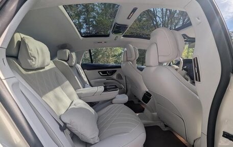 Mercedes-Benz EQS, 2022 год, 7 855 000 рублей, 10 фотография