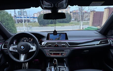 BMW 7 серия, 2018 год, 4 900 000 рублей, 5 фотография