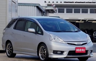 Honda Fit Shuttle I рестайлинг, 2013 год, 800 000 рублей, 1 фотография