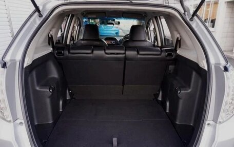 Honda Fit Shuttle I рестайлинг, 2013 год, 800 000 рублей, 18 фотография