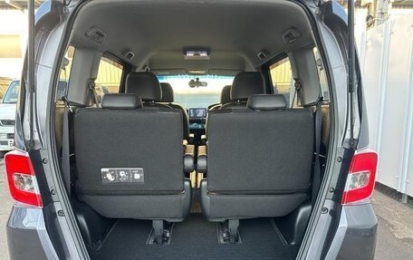 Honda Freed I, 2016 год, 935 000 рублей, 18 фотография