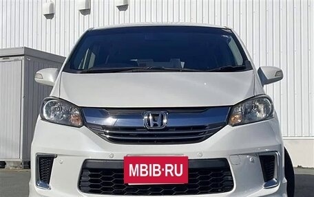 Honda Freed I, 2016 год, 945 000 рублей, 2 фотография