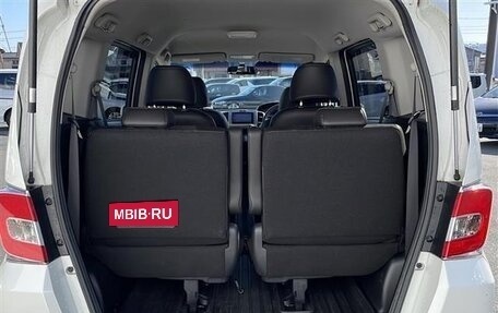 Honda Freed I, 2016 год, 945 000 рублей, 17 фотография