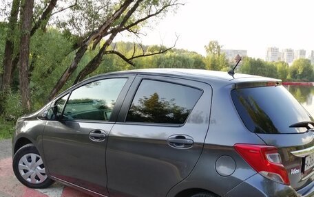 Toyota Vitz, 2015 год, 850 000 рублей, 11 фотография