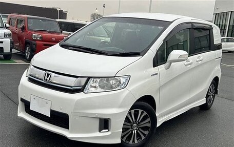 Honda Freed I, 2016 год, 1 000 000 рублей, 3 фотография