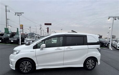 Honda Freed I, 2016 год, 1 000 000 рублей, 5 фотография
