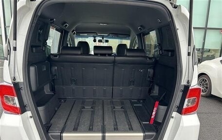 Honda Freed I, 2016 год, 1 000 000 рублей, 16 фотография