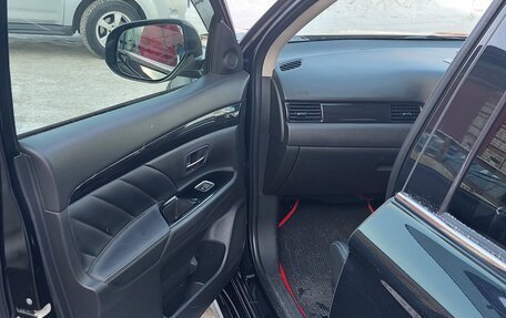 Mitsubishi Outlander III рестайлинг 3, 2015 год, 1 950 000 рублей, 3 фотография