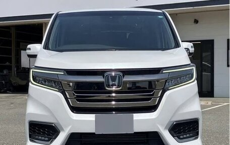 Honda Stepwgn IV, 2021 год, 1 650 000 рублей, 3 фотография