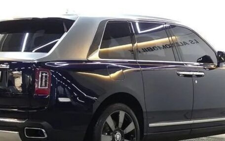 Rolls-Royce Cullinan, 2021 год, 27 900 000 рублей, 3 фотография