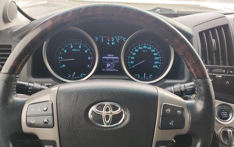 Toyota Land Cruiser 200, 2011 год, 3 500 000 рублей, 4 фотография