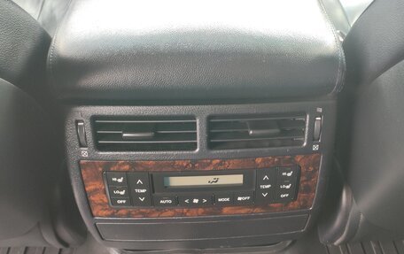 Toyota Land Cruiser 200, 2011 год, 3 500 000 рублей, 7 фотография