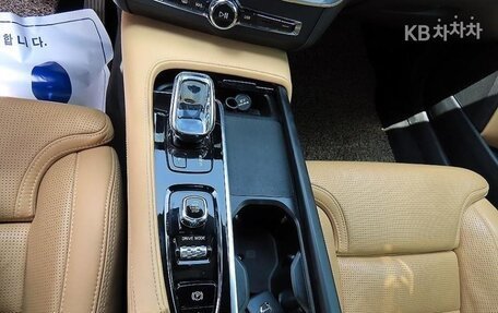 Volvo S90 II рестайлинг, 2021 год, 2 690 000 рублей, 11 фотография