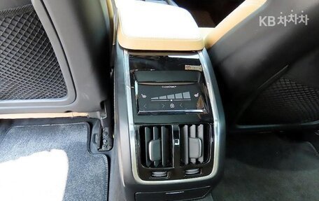 Volvo S90 II рестайлинг, 2021 год, 2 690 000 рублей, 15 фотография