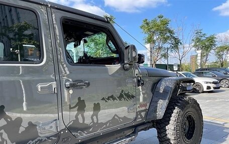 Jeep Wrangler, 2022 год, 6 700 000 рублей, 10 фотография