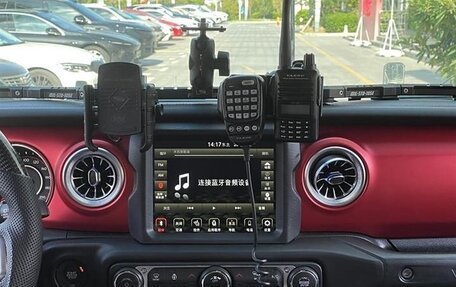 Jeep Wrangler, 2022 год, 6 700 000 рублей, 26 фотография