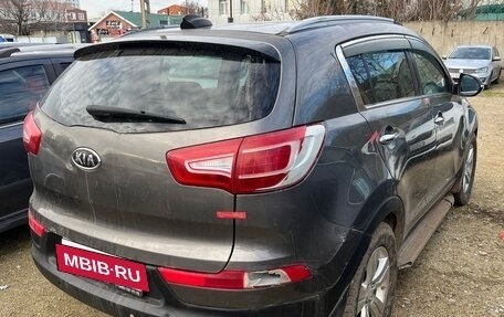 KIA Sportage III, 2011 год, 900 000 рублей, 3 фотография