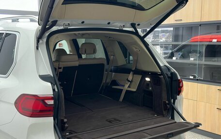 BMW X7, 2019 год, 7 140 000 рублей, 10 фотография