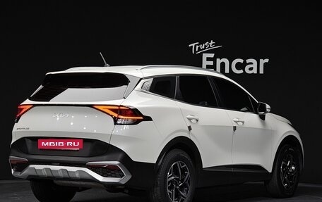KIA Sportage IV рестайлинг, 2021 год, 1 999 000 рублей, 3 фотография