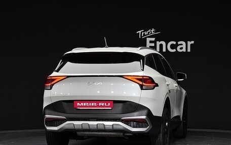 KIA Sportage IV рестайлинг, 2021 год, 1 999 000 рублей, 4 фотография