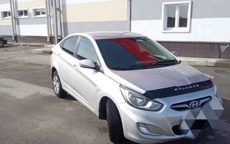 Hyundai Solaris II рестайлинг, 2014 год, 850 000 рублей, 4 фотография
