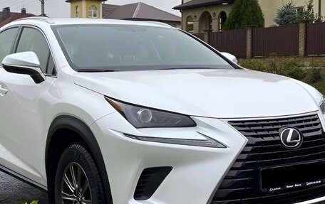 Lexus NX, 2021 год, 3 010 000 рублей, 2 фотография