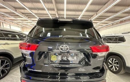 Toyota Highlander III, 2021 год, 3 025 000 рублей, 4 фотография