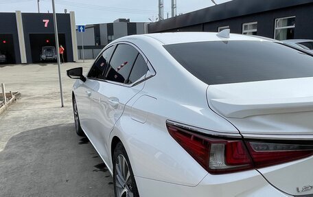 Lexus ES VII, 2019 год, 3 790 000 рублей, 4 фотография
