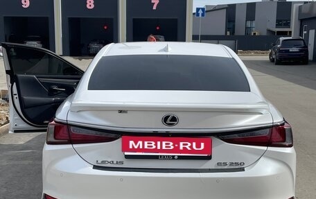 Lexus ES VII, 2019 год, 3 790 000 рублей, 9 фотография