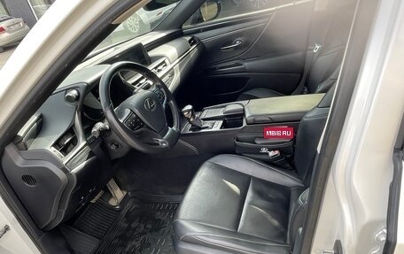 Lexus ES VII, 2019 год, 3 790 000 рублей, 15 фотография
