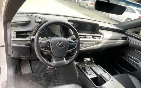Lexus ES VII, 2019 год, 3 790 000 рублей, 16 фотография