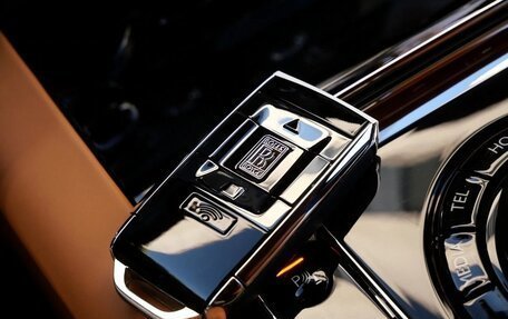 Rolls-Royce Cullinan, 2025 год, 64 408 416 рублей, 20 фотография