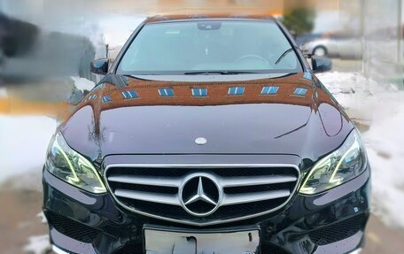 Mercedes-Benz E-Класс, 2013 год, 2 200 000 рублей, 1 фотография