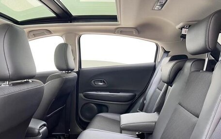 Honda Vezel, 2022 год, 1 770 999 рублей, 14 фотография