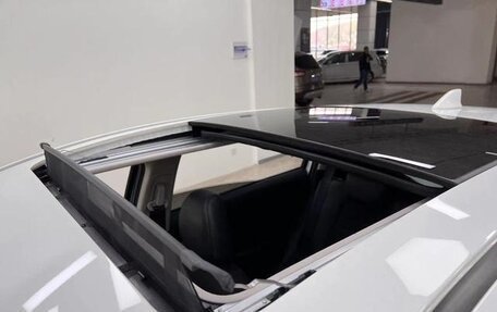 Honda Vezel, 2022 год, 1 770 999 рублей, 21 фотография