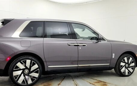 Rolls-Royce Cullinan, 2025 год, 69 020 784 рублей, 7 фотография