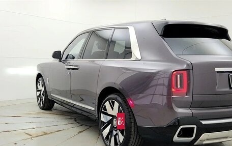 Rolls-Royce Cullinan, 2025 год, 69 020 784 рублей, 5 фотография