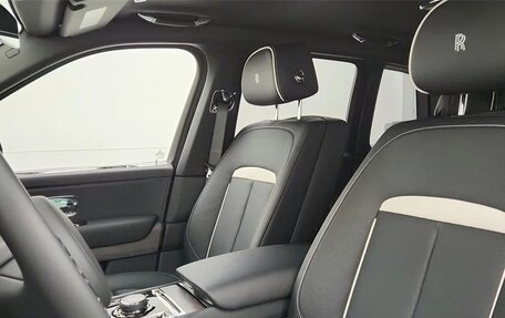 Rolls-Royce Cullinan, 2025 год, 69 020 784 рублей, 12 фотография