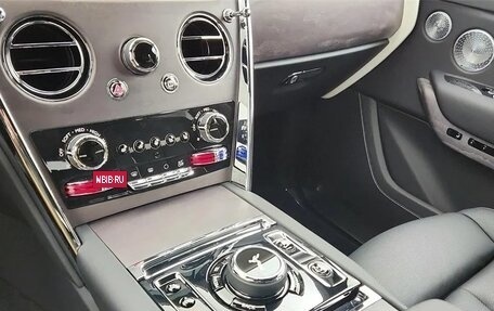 Rolls-Royce Cullinan, 2025 год, 69 020 784 рублей, 17 фотография