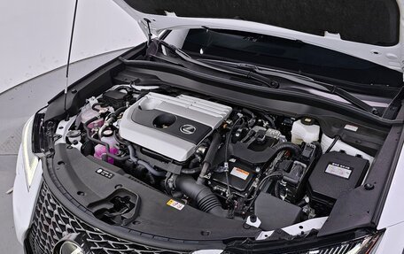 Lexus UX I, 2024 год, 4 300 777 рублей, 14 фотография