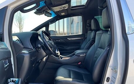Toyota Alphard III, 2022 год, 7 900 300 рублей, 10 фотография